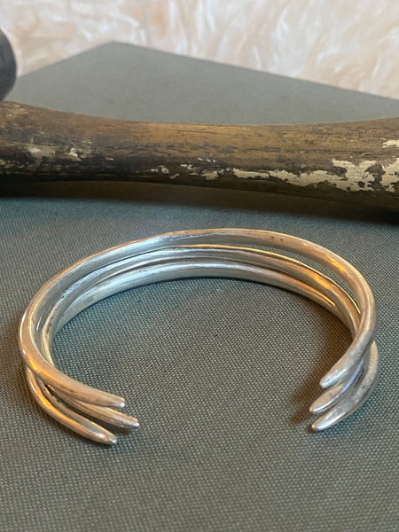 Pointed Cuff
