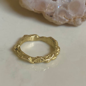 Vines Ring