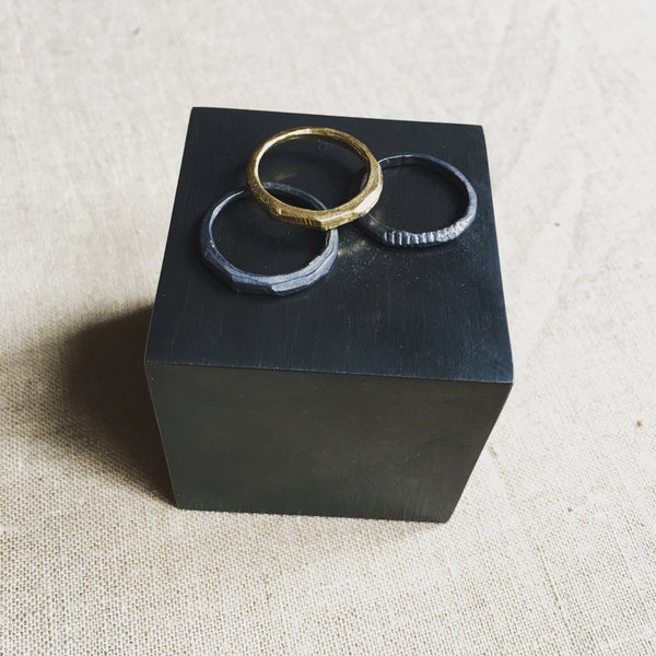 Angles Ring