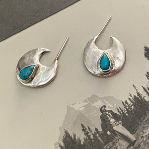 X-Small Turquoise Disc Earrings